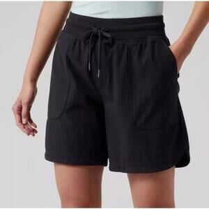 Athleta Farallon Midi Short Black Athleisure Size Large